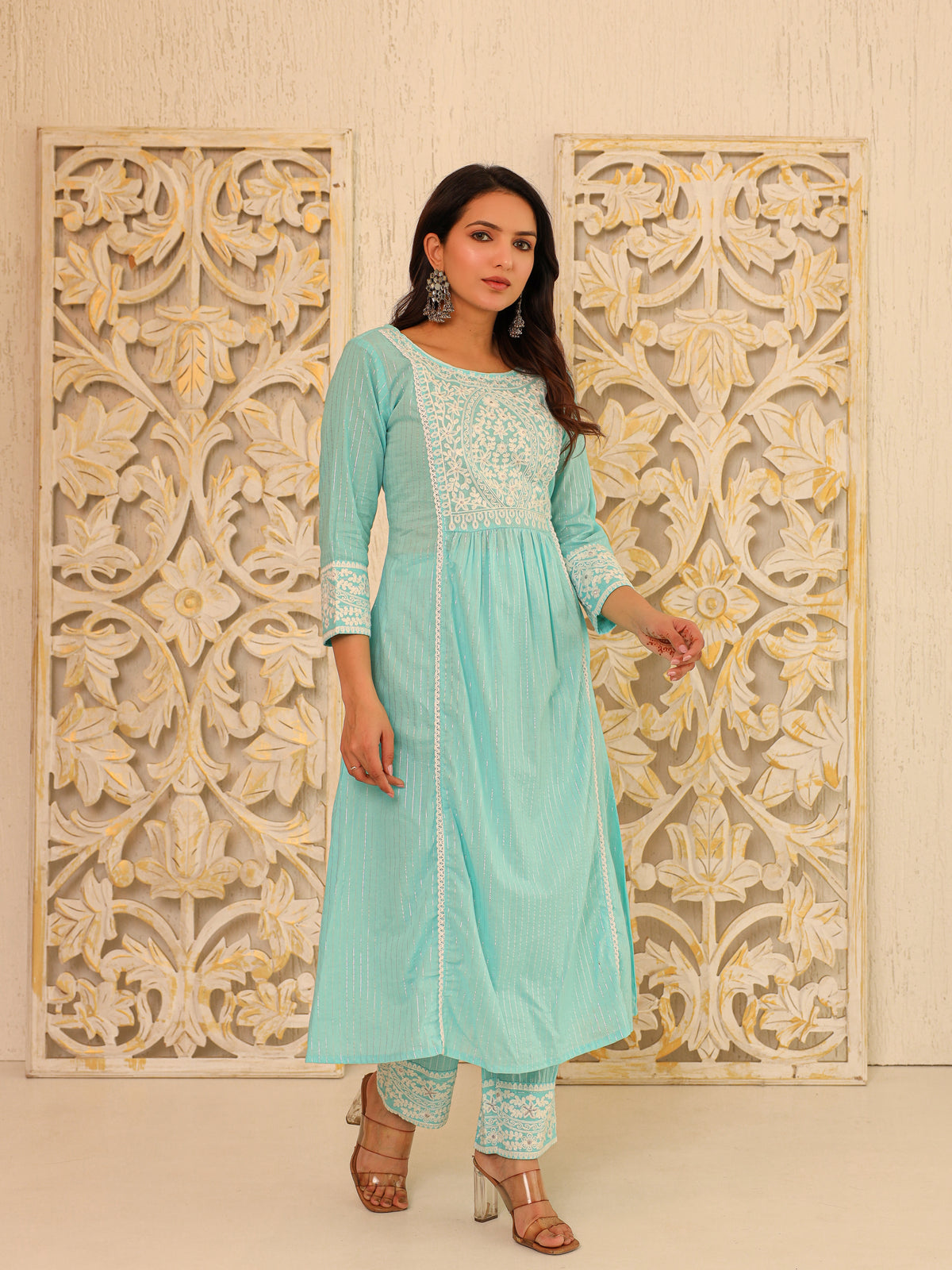 Turquoise Pleated Yoke Cotton Kurta with Trousers - view 4