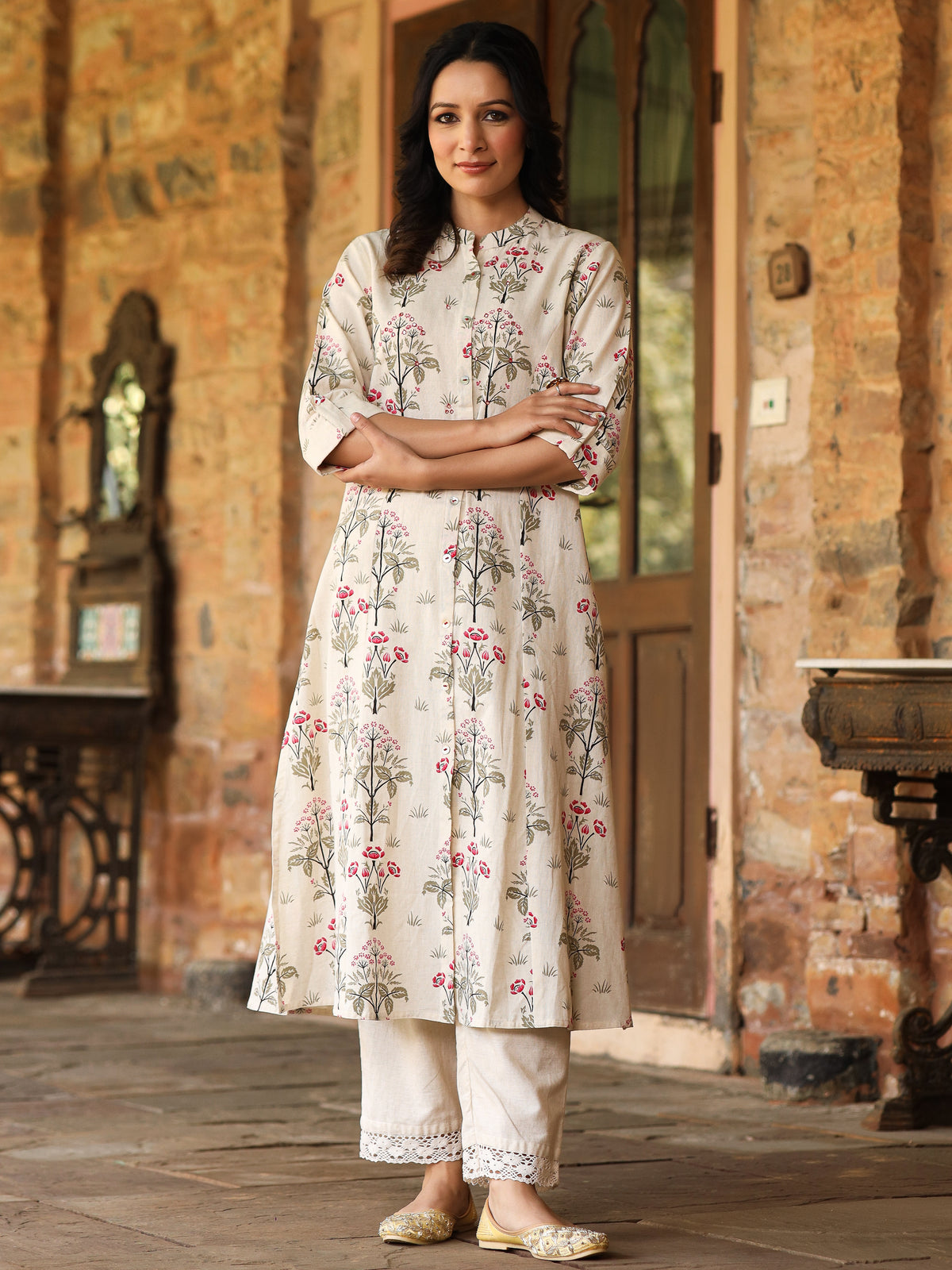 Pink Floral Print A-Line Cotton Kurta - view 2