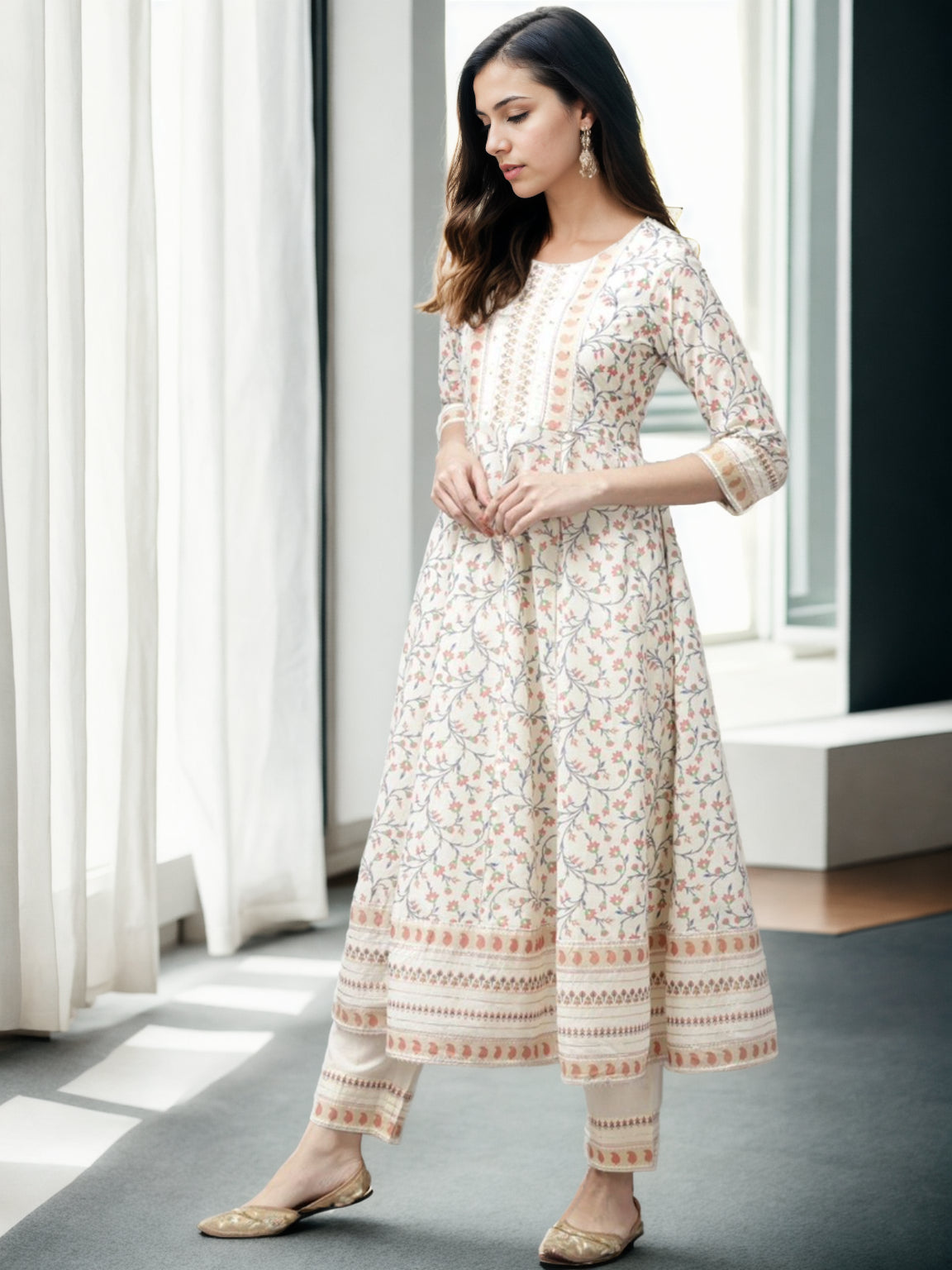Cream Floral Printed Sequinned Cotton Kurta Set - view 3